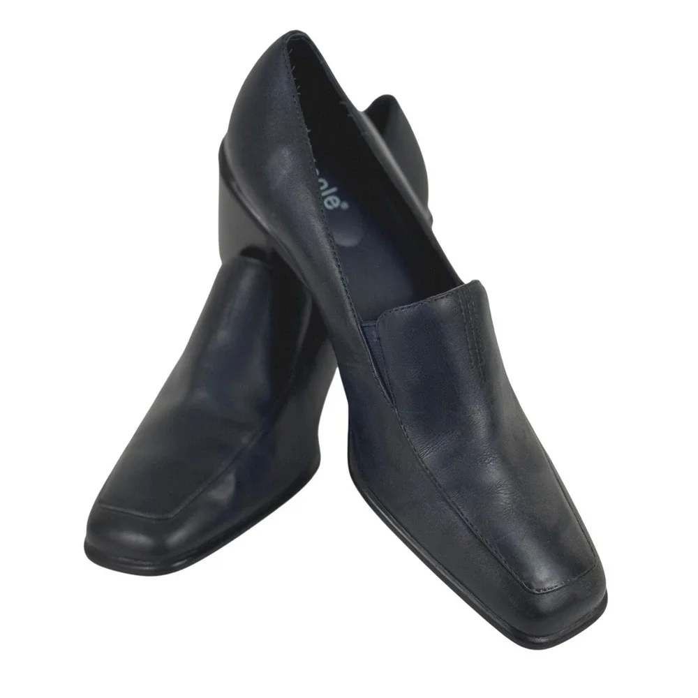 90s/Y2K Minimalist Heels Navy Blue Classic Square Toe Block Heel Loafer Size 7.5